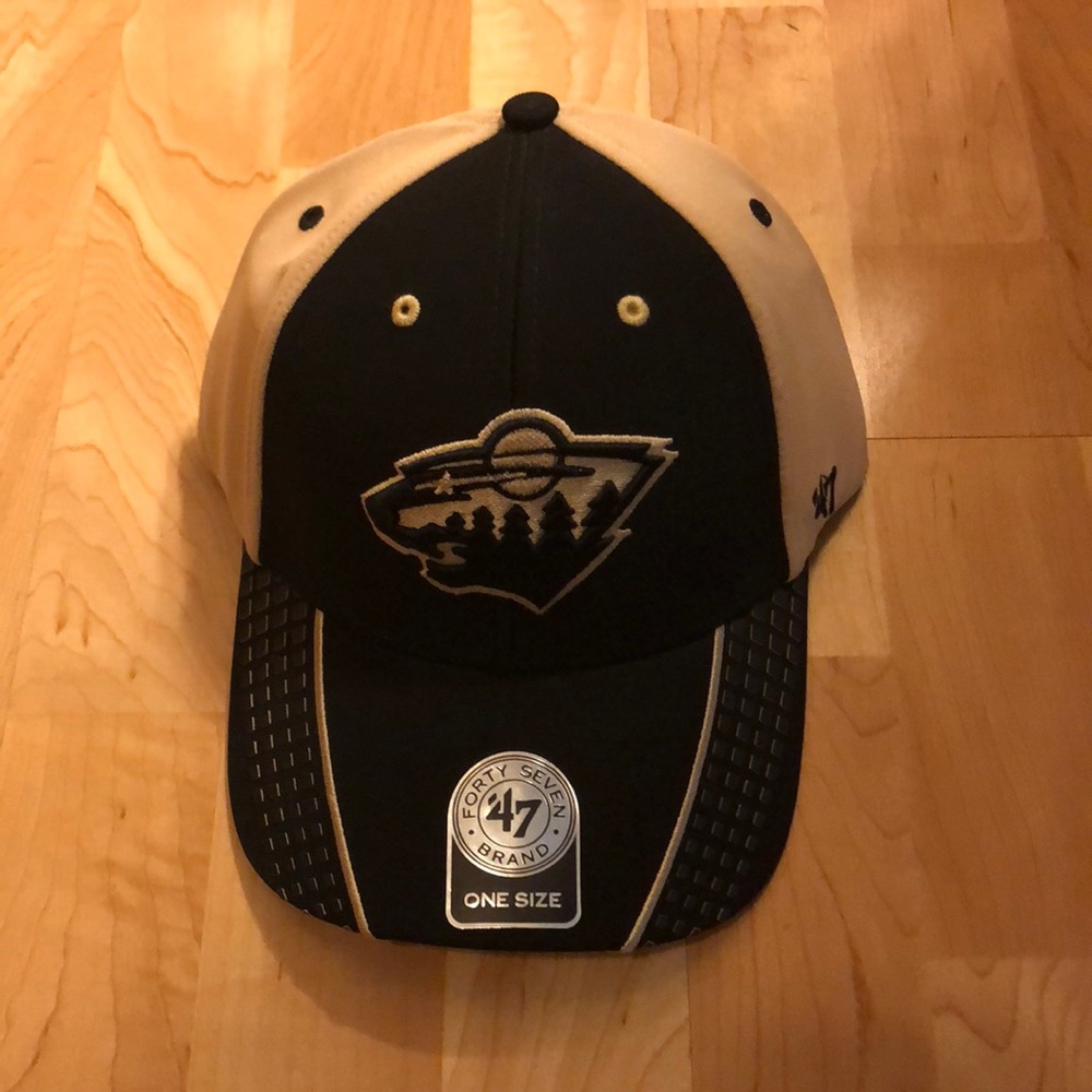 MN Wild Hat Brand New